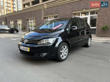 Авто Volkswagen Golf 2010 № 7755805