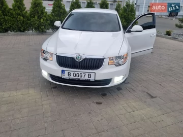 Авто Skoda Superb 2012 № 7755810