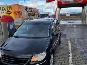 Авто Volkswagen Touran 2008 № 7755853