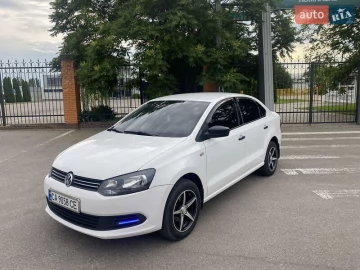 Авто Volkswagen Polo 2011 № 7755980