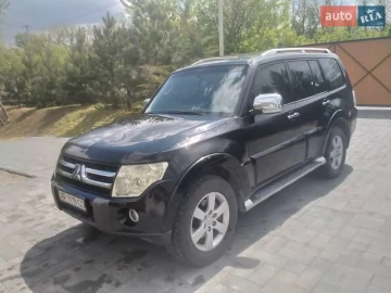 Авто Mitsubishi Pajero Wagon 2008 № 7755994