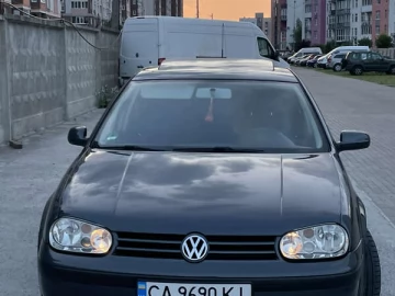 Авто Volkswagen Golf 2001 № 7756045