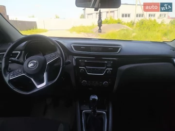 Авто Nissan Qashqai 2018 № 7756083