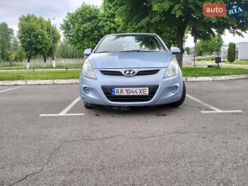 Авто Hyundai I20 2012 № 7756135