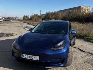 Авто Tesla Model 3 2019 № 7756189