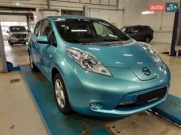 Авто Nissan Leaf 2015 № 7756264