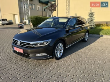 Авто Volkswagen Passat 2018 № 7756328
