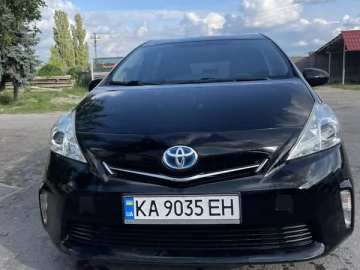 Авто Toyota Prius V 2011 № 7756482