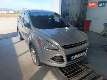 Авто Ford Escape 2012 № 7756483