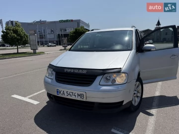 Авто Volkswagen Touran 2004 № 7756583