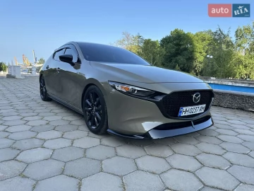 Авто Mazda 3 2023 № 7756868