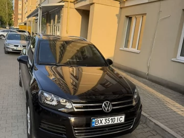 Авто Volkswagen Touareg 2010 № 7756871