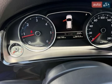 Авто Volkswagen Touareg 2013 № 7756882