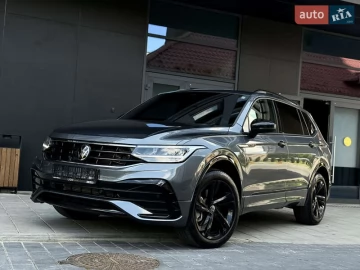 Авто Volkswagen Tiguan 2022 № 7756888