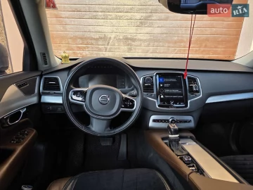 Авто Volvo Xc90 2019 № 7756894