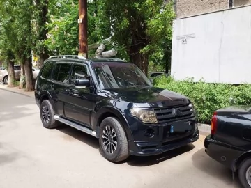 Авто Mitsubishi Pajero Wagon 2007 № 7757037