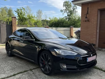 Авто Tesla Model S 2015 № 7757054