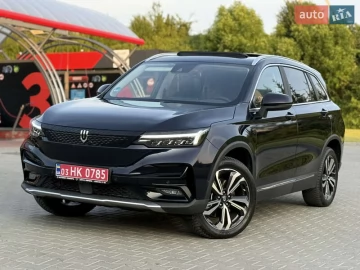 Авто  Et5 2023 № 7757070