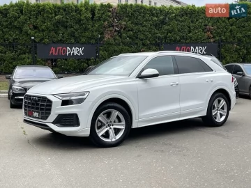 Авто Audi Q8 2021 № 7757135