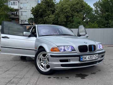 Авто BMW 3 Series 2001 № 7757169