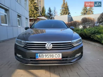 Авто Volkswagen Passat 2017 № 7757335