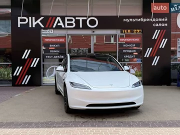 Авто Tesla Model 3 2024 № 7757409