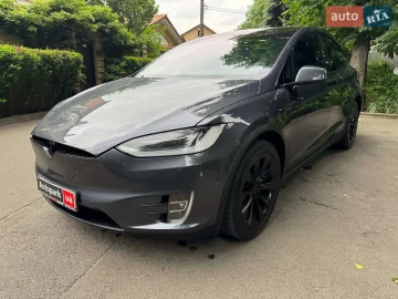 Авто Tesla Model X 2018 № 7757424