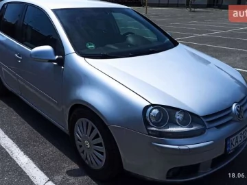 Авто Volkswagen Golf 2005 № 7757505