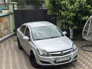 Авто Opel Astra 2012 № 7757512