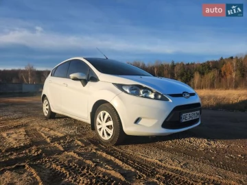 Авто Ford Fiesta 2012 № 7757517