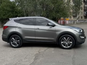 Авто Hyundai Santa Fe 2012 № 7757658