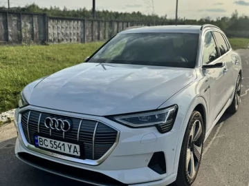 Авто Audi E-Tron 2019 № 7757917