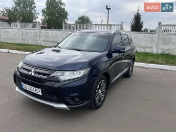 Авто Mitsubishi Outlander 2018 № 7757960