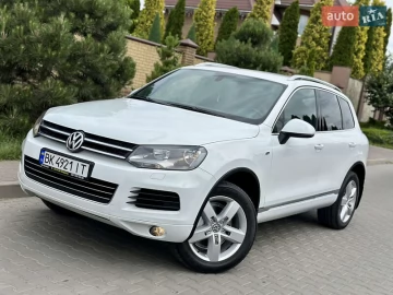 Авто Volkswagen Touareg 2012 № 7758012