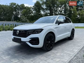 Авто Volkswagen Touareg 2020 № 7758021