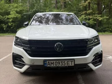 Авто Volkswagen Touareg 2021 № 7758034