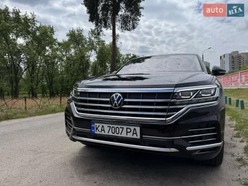 Авто Volkswagen Touareg 2022 № 7758046