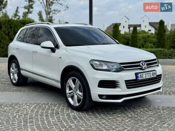 Авто Volkswagen Touareg 2013 № 7758056