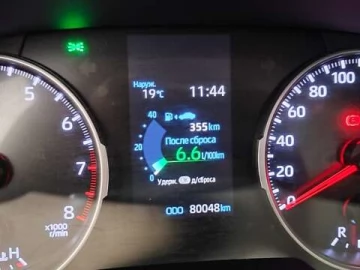 Авто Toyota Rav4 2019 № 7758099