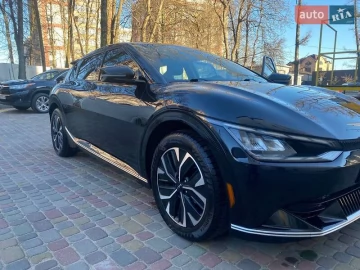 Авто KIA Ev6 2022 № 7758117