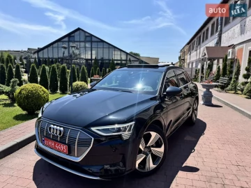 Авто Audi E-Tron 2020 № 7758127