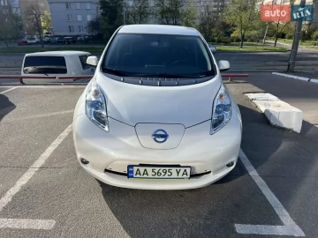 Авто Nissan Leaf 2015 № 7758288
