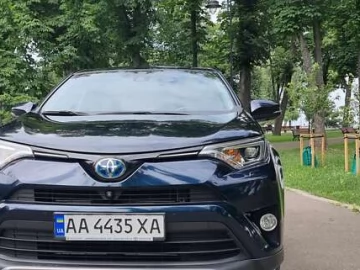 Авто Toyota Rav4 2018 № 7758417