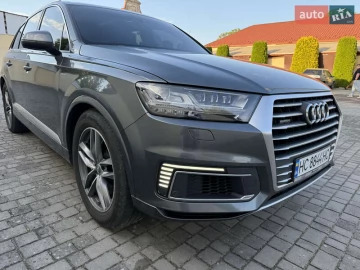 Авто Audi Q7 E-Tron 2018 № 7758432