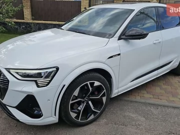 Авто Audi E-Tron Sportback 2021 № 7758433
