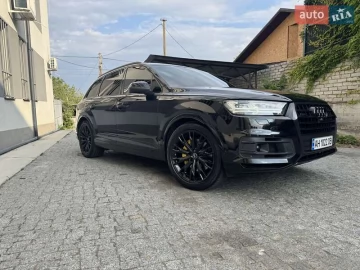 Авто Audi Q7 2019 № 7758437