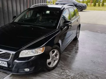 Авто Volvo V50 2011 № 7758549