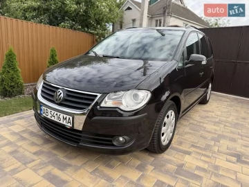 Авто Volkswagen Touran 2009 № 7758554