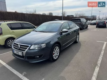 Авто Volkswagen Passat 2010 № 7758581