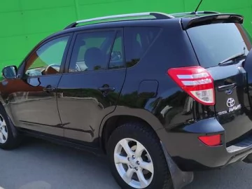 Авто Toyota Rav4 2010 № 7758612
